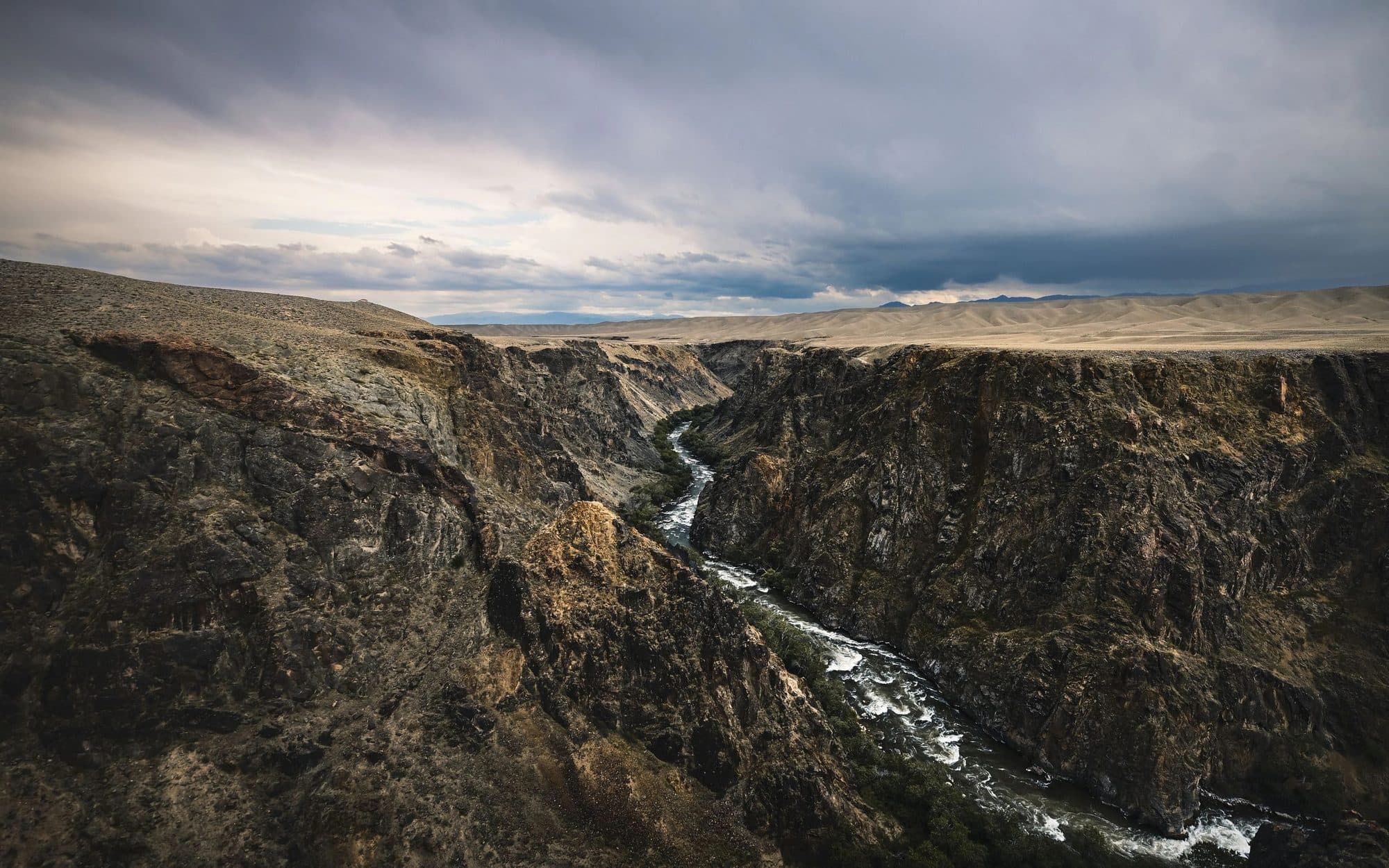Private Canyon & Lake Expedition - Full-Day Tour photo 3