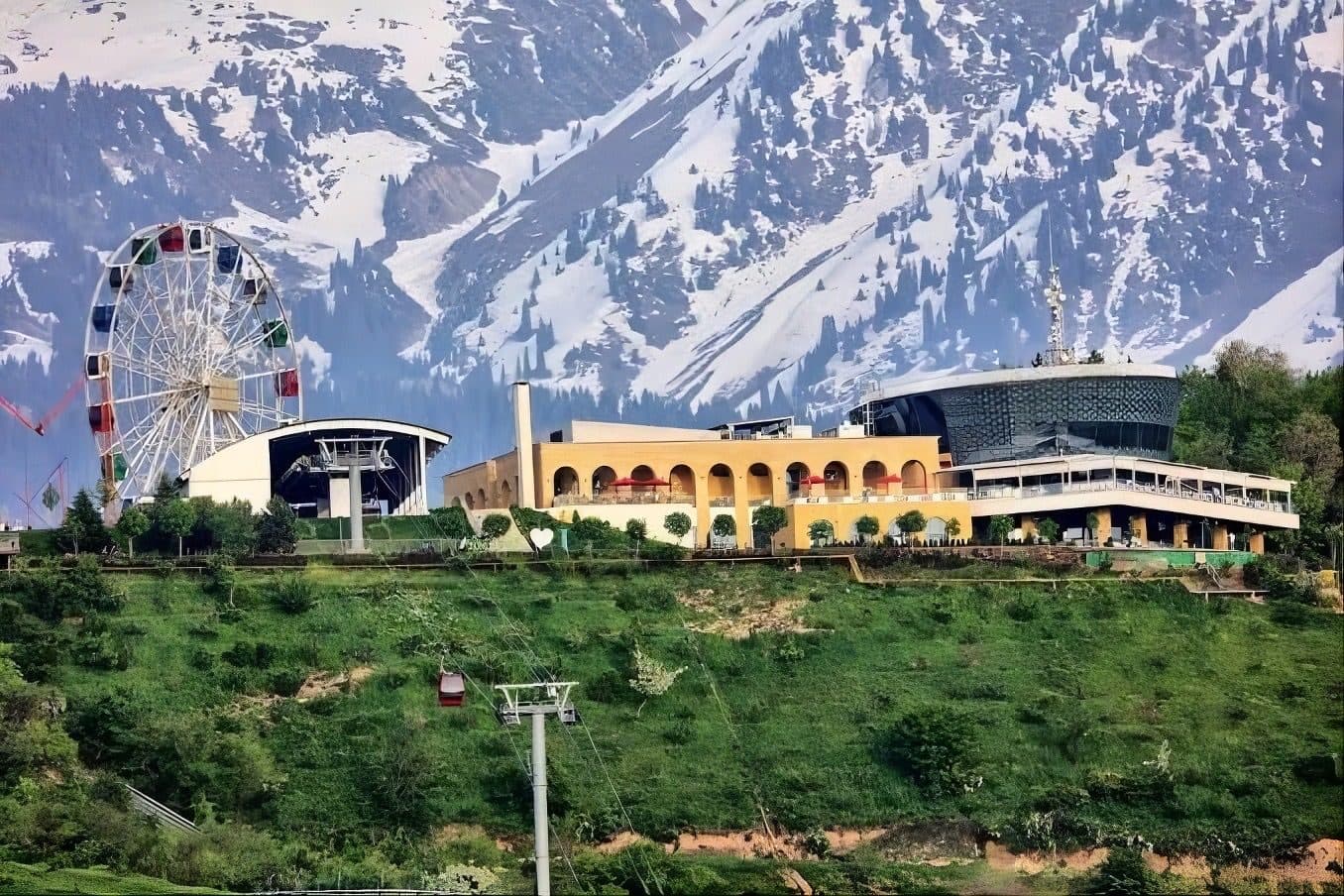Nature & Scenic Views